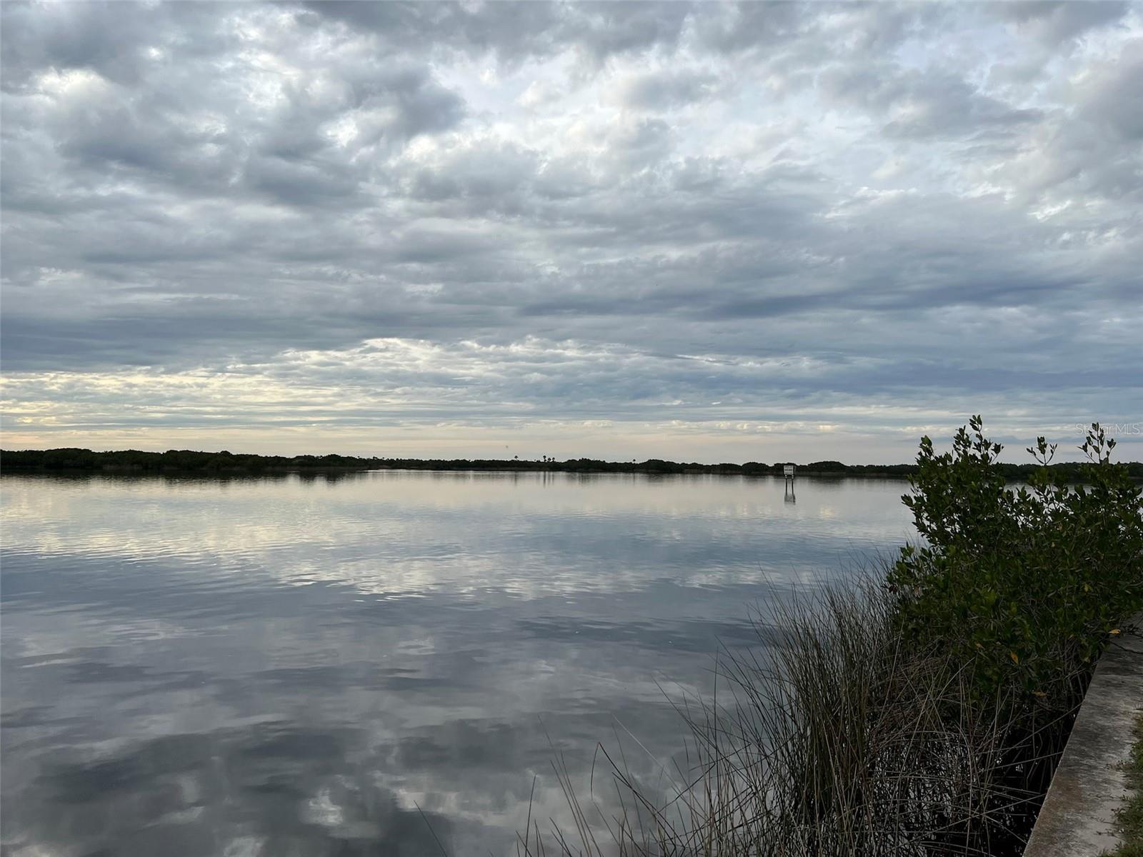 PEACE RIVER SHORES - Land