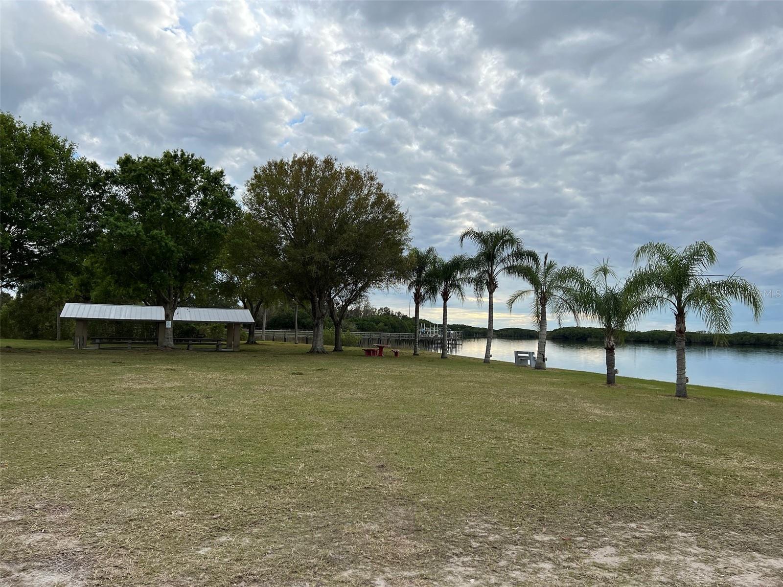 PEACE RIVER SHORES - Land