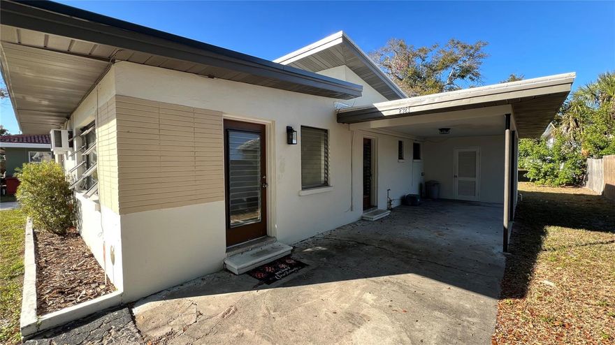 Light and bright one (1) bedroom apartment with carport/outdoor terrace and back yard. Open floor plan with beautiful terrazzo floors. Galley kitchen with stainless steel appliances. In-unit laundry room for extra storage with washer/dryer connections. Walking distance to Belleair Bluff's cafes and fine dining, local businesses and banks. Nearby hospitals - Morton Plant and Largo Medical districts(1 mile approx.). 2.5 miles to Belleair Beach , Clearwater Beach (6 miles), and top rated golf courses (approx. 1 mile).