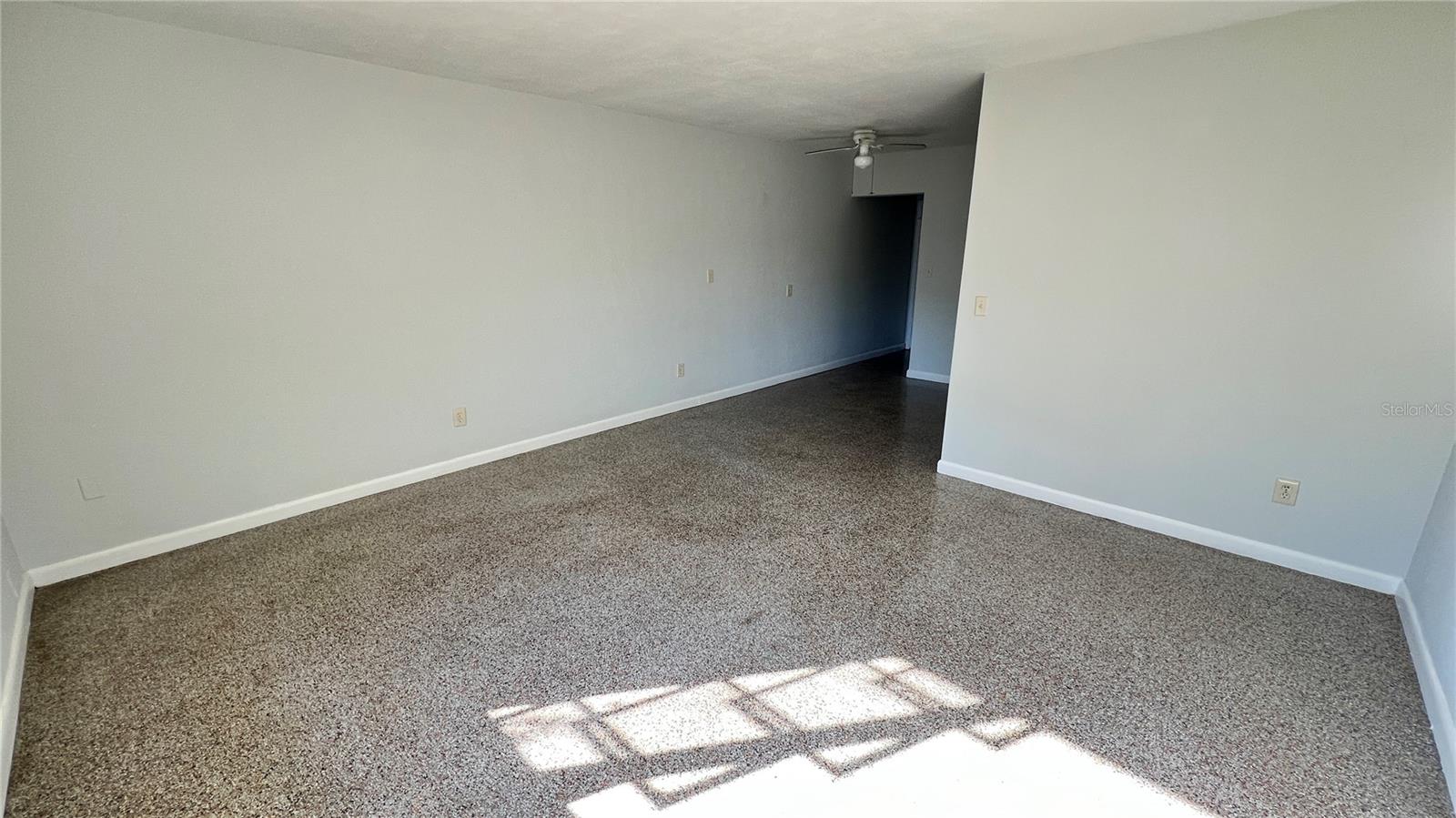 LAKE BELLEAIR - Residential Lease