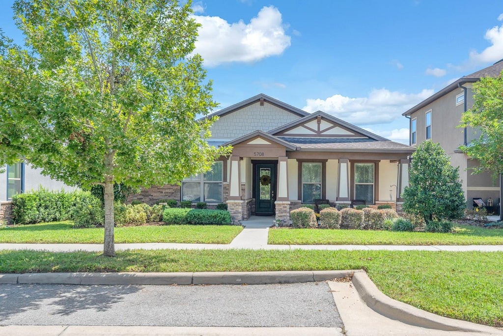 Photo of 5708 Esker Falls Lane, Lithia, FL 33547 (MLS # TB8550199)