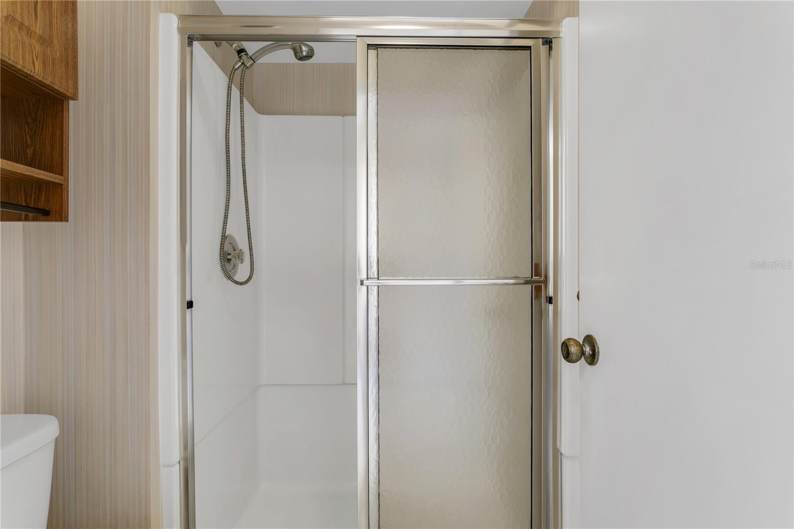 NORTH POINTE - Residential