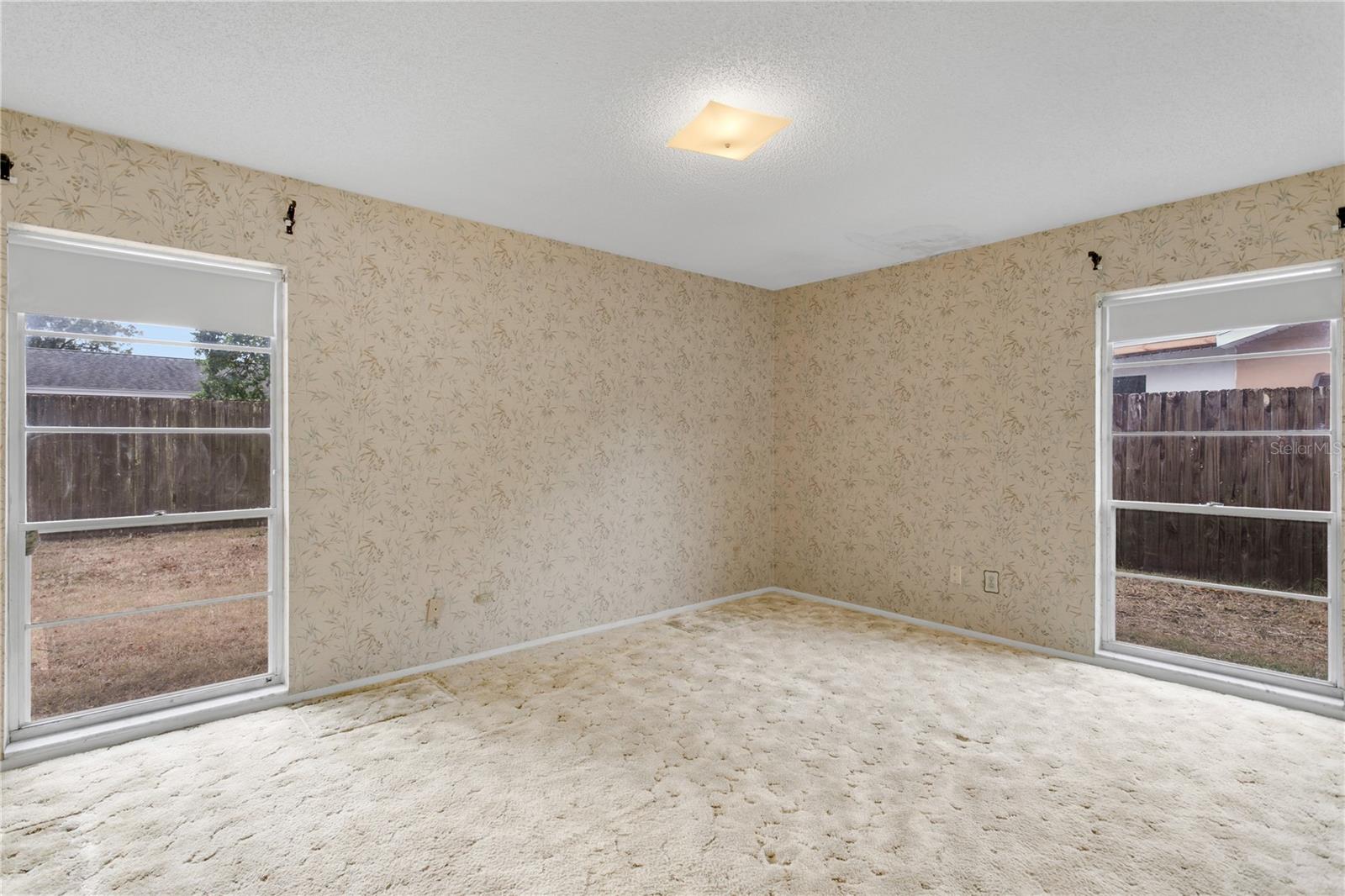 NORTH POINTE - Residential