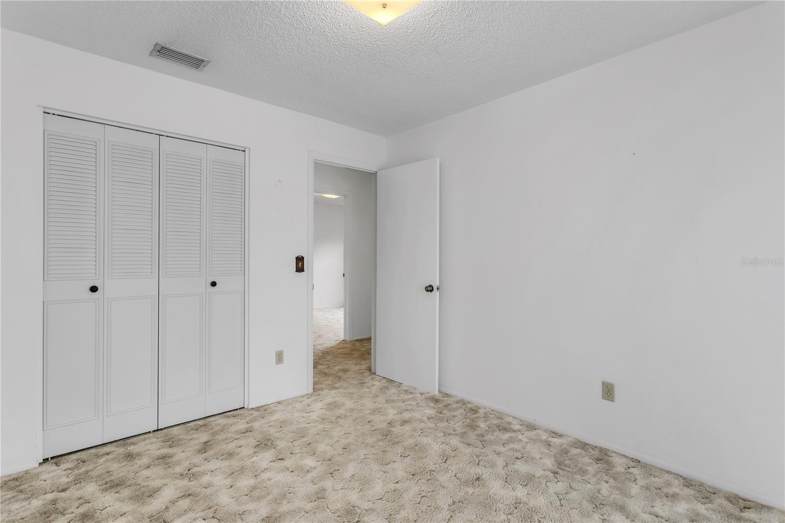 NORTH POINTE - Residential