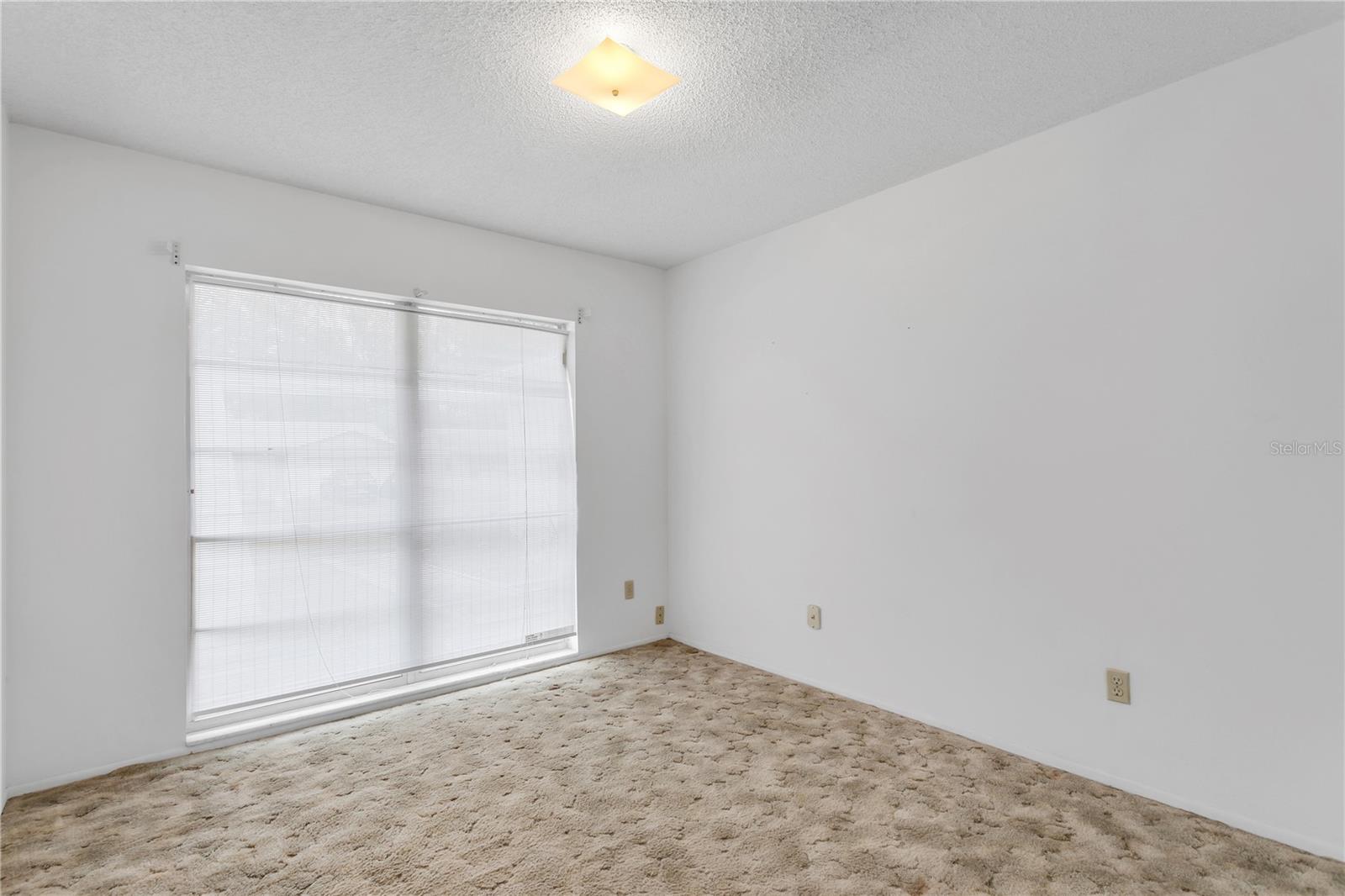 NORTH POINTE - Residential