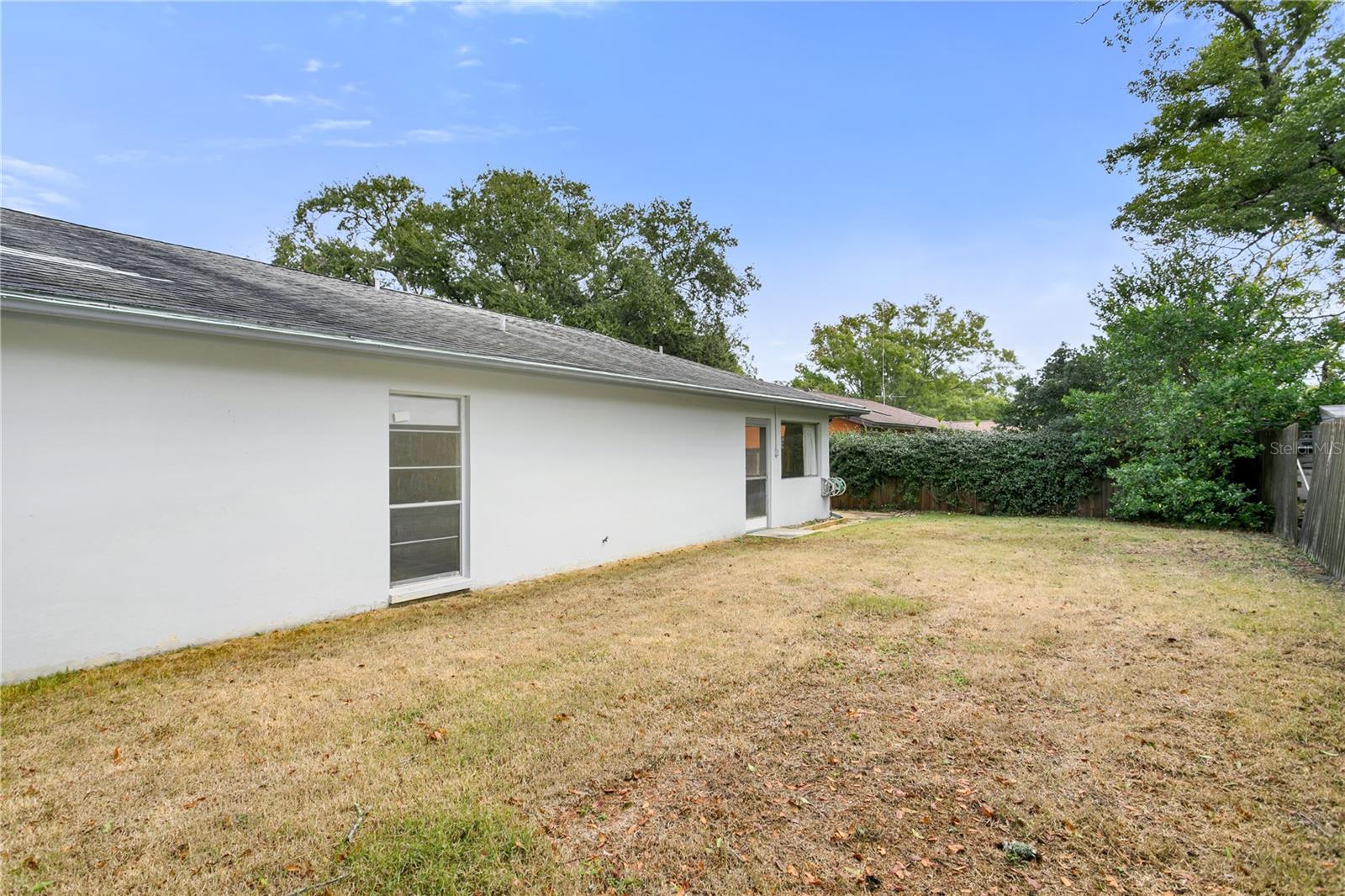 NORTH POINTE - Residential