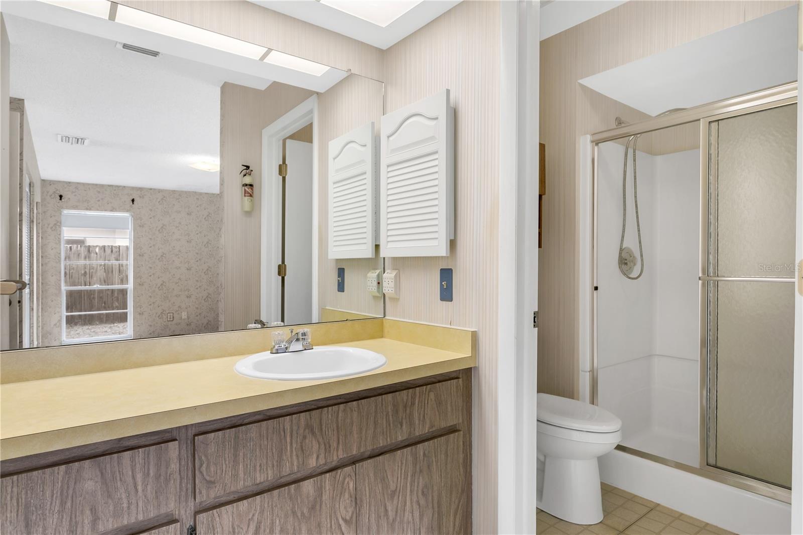 NORTH POINTE - Residential