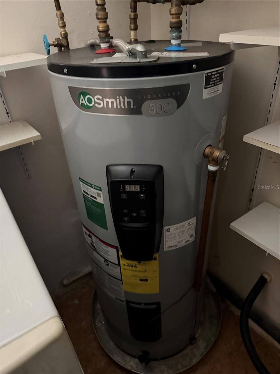 VILLAGE ON ISLAND ESTATES - Residential