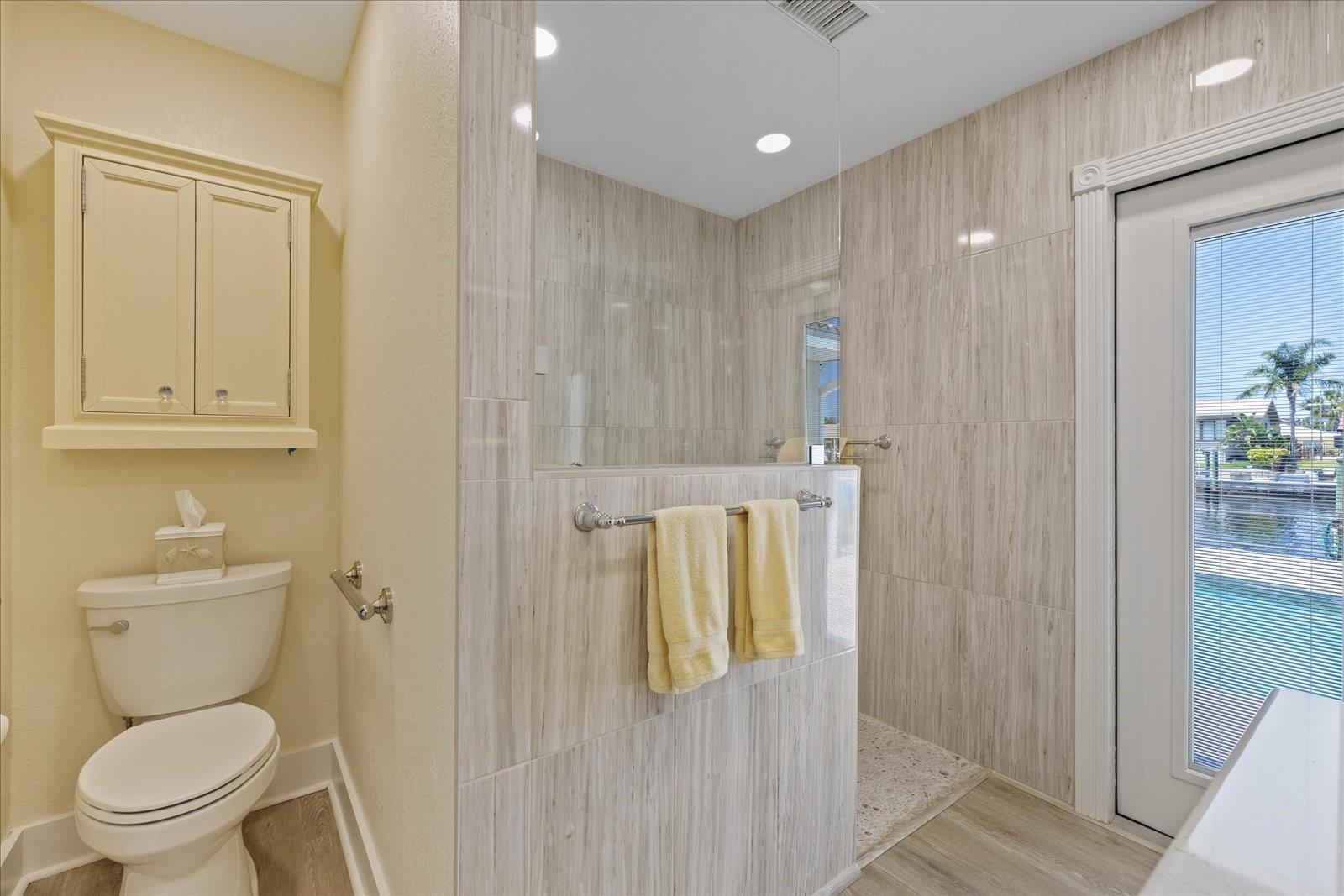 5033 CABRILLA COURT