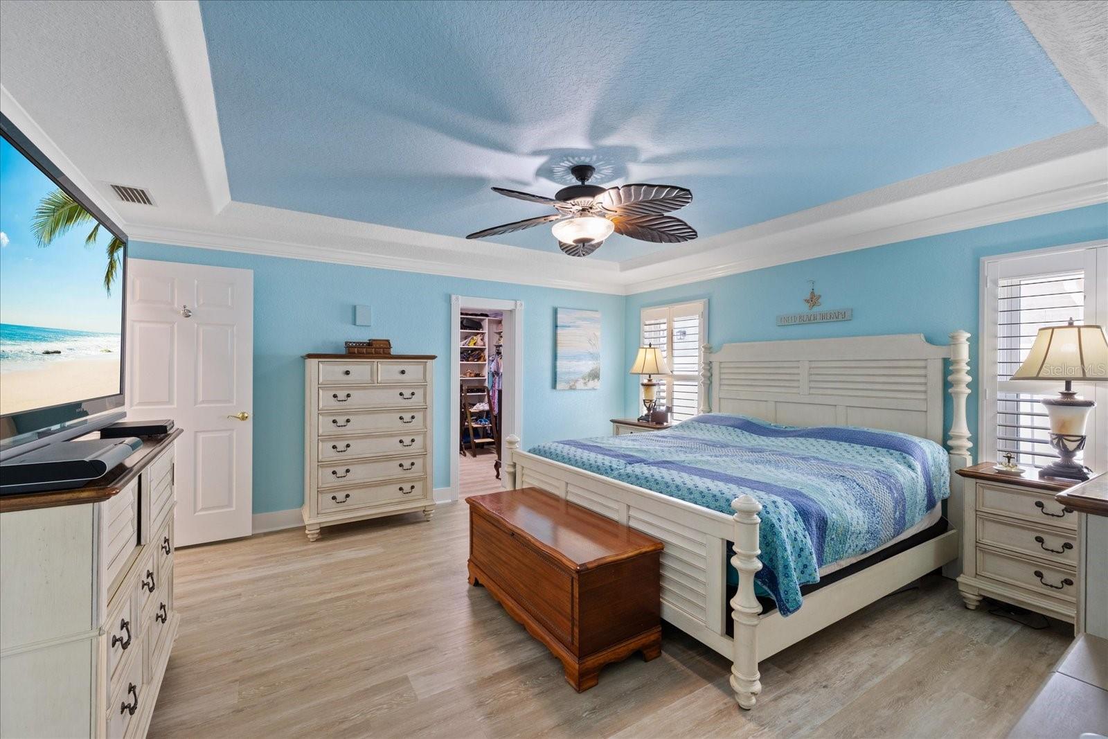 5033 CABRILLA COURT
