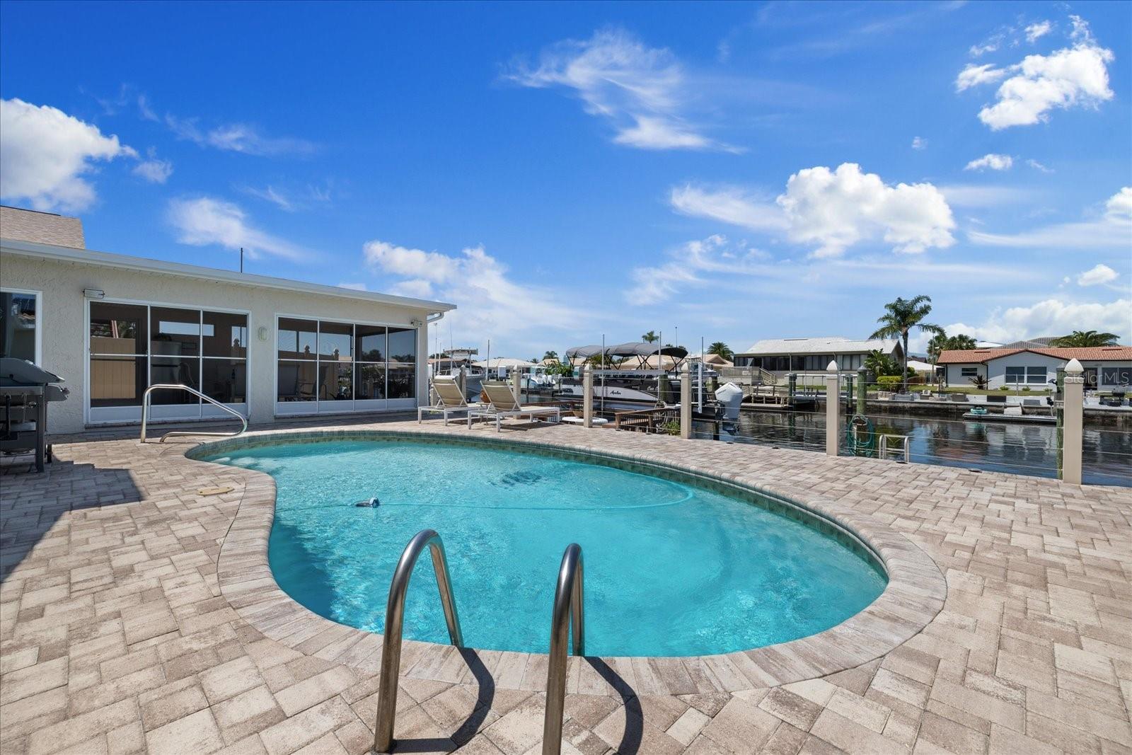 5033 CABRILLA COURT