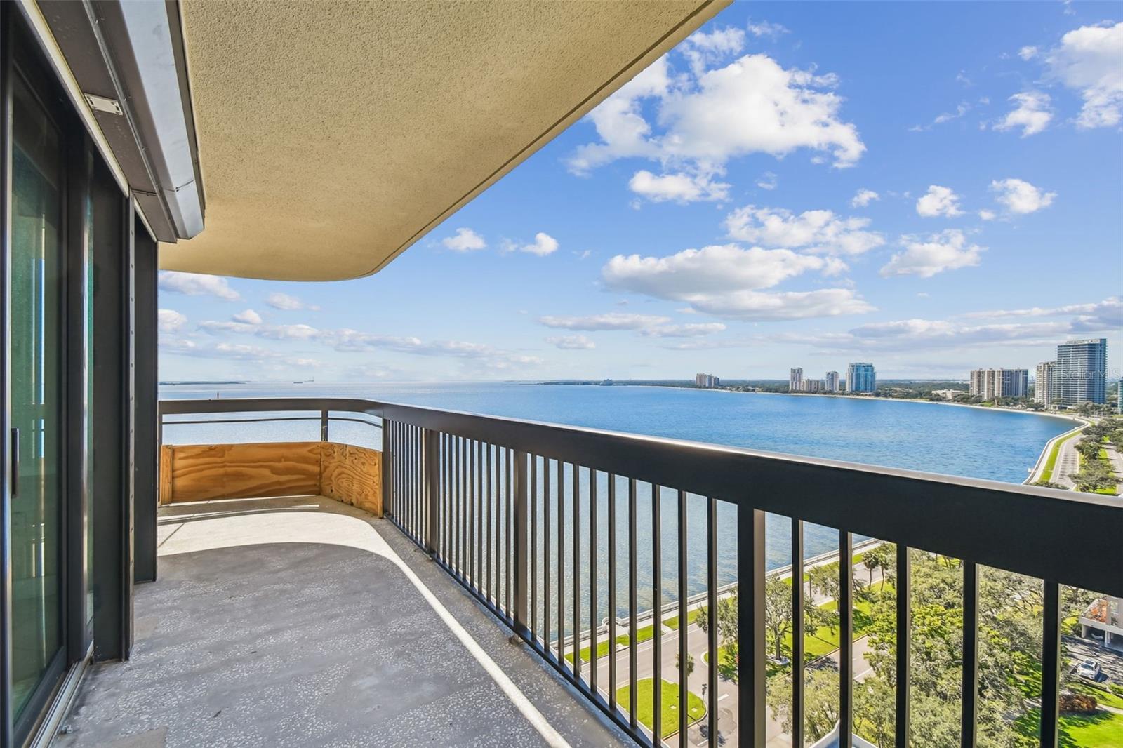 ATRIUM ON THE BAYSHORE A CONDO - Residential Lease