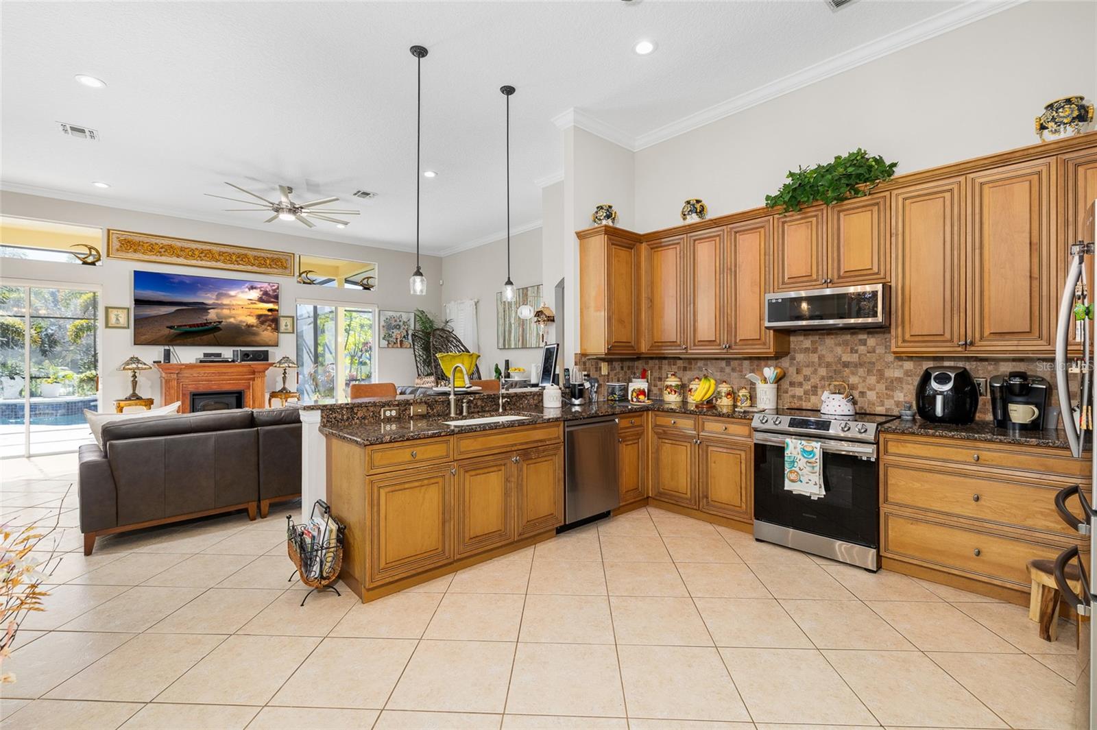 SUMMERPORT PH 03 - Residential