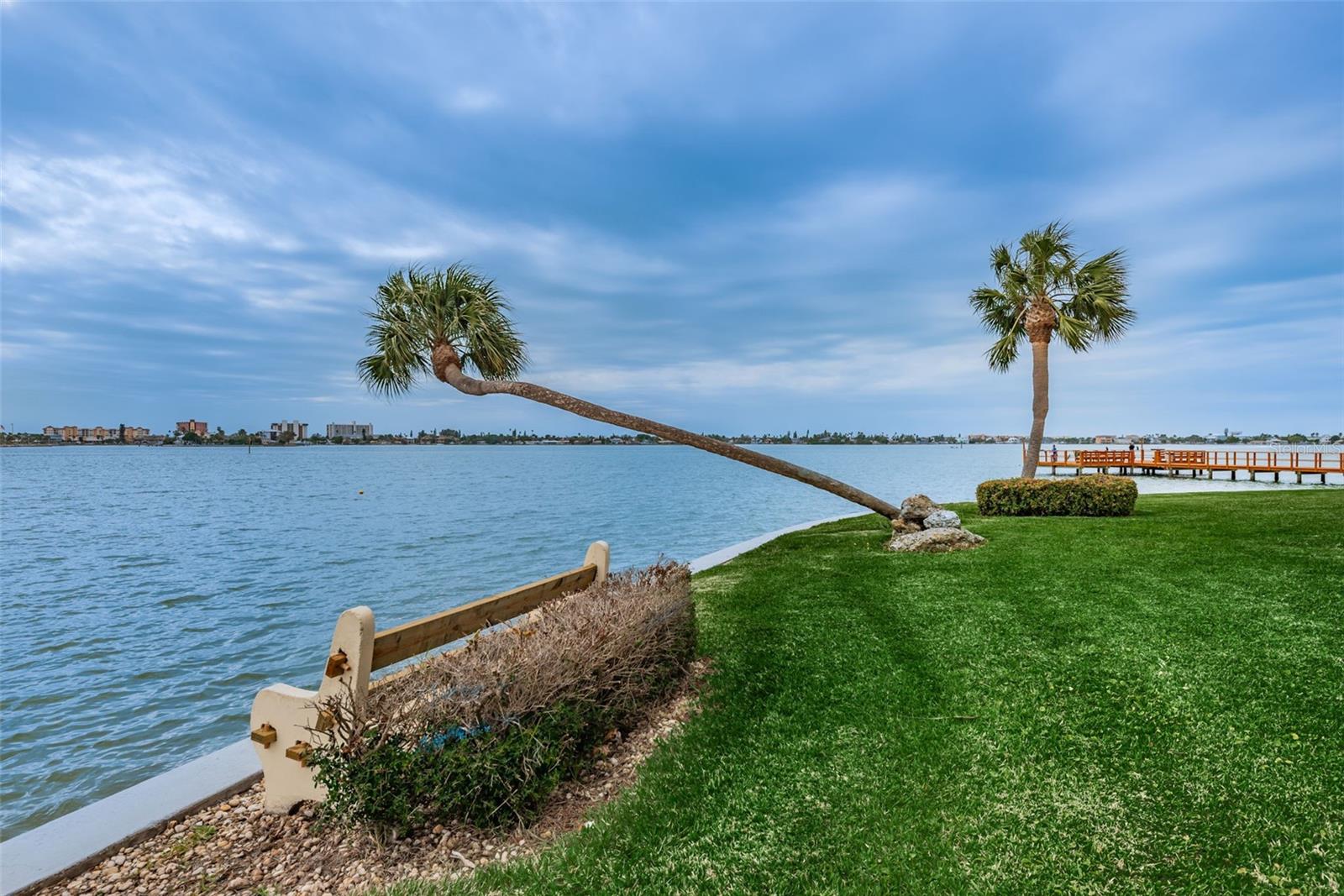 CONTINENTAL TOWERS CONDO - Residential