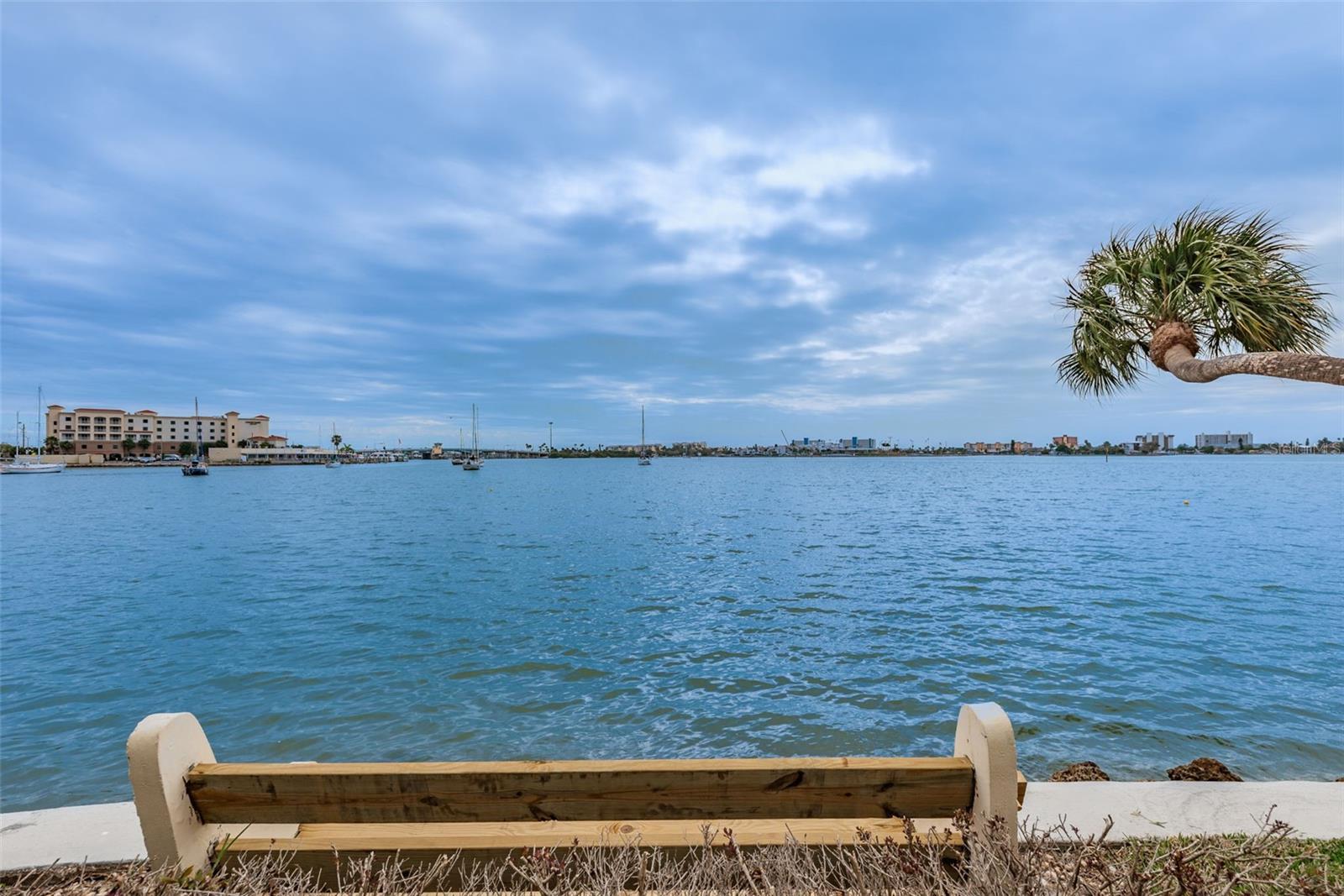 CONTINENTAL TOWERS CONDO - Residential