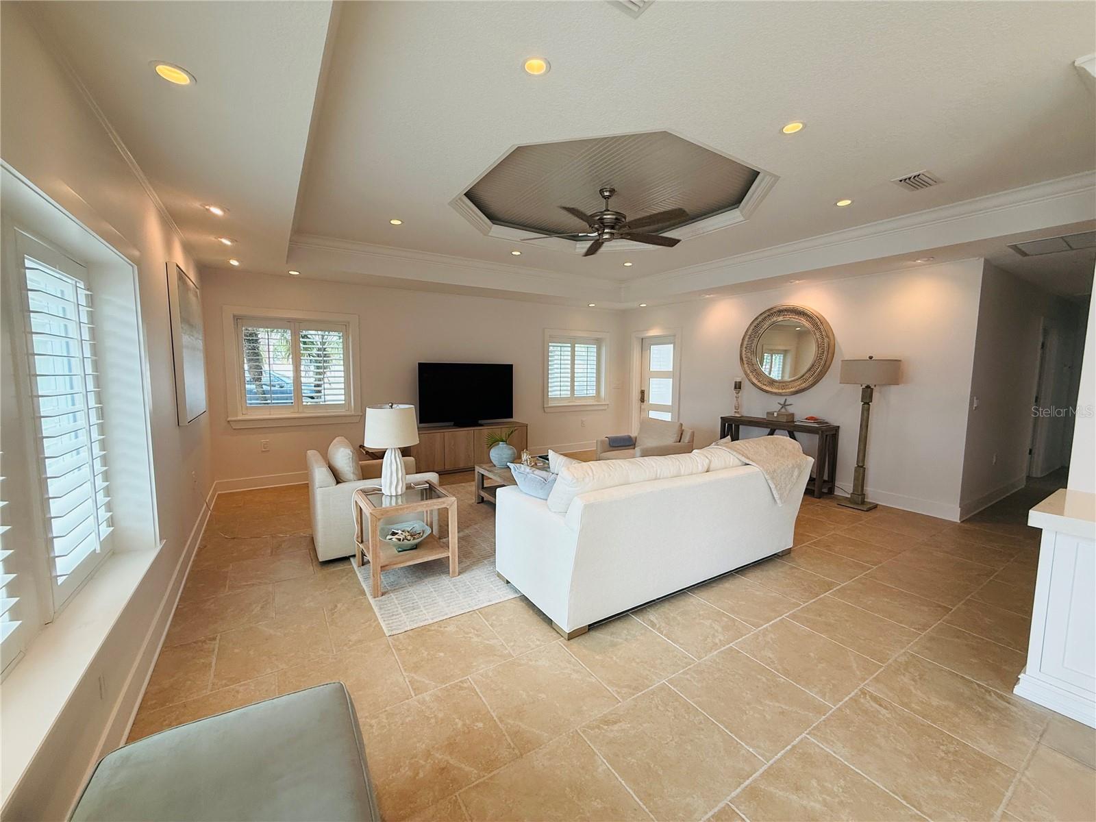 SAINT ARMANDS DIV JOHN RINGLING ESTATES - Residential