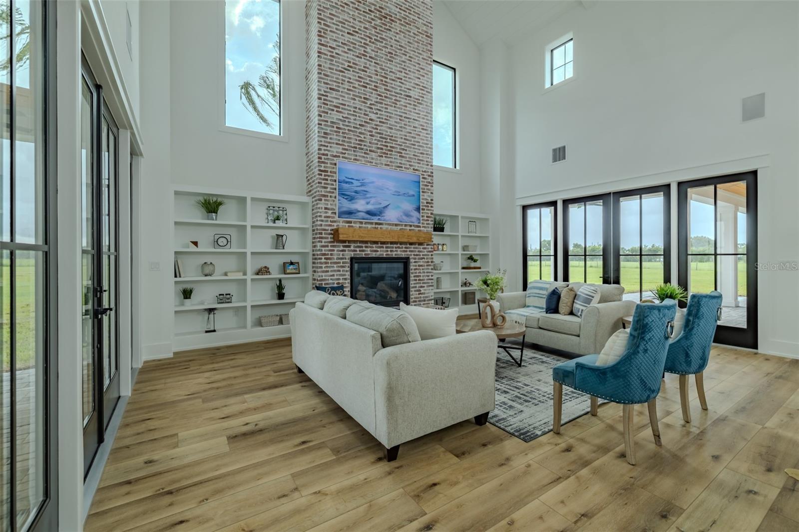 POWERLINE MINOR SUB - Residential