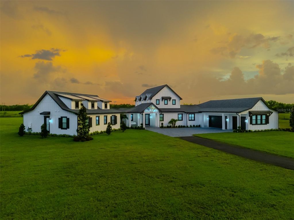 Photo of 3515 Powerline Road, Lithia, FL 33547 (MLS # TB8385510)