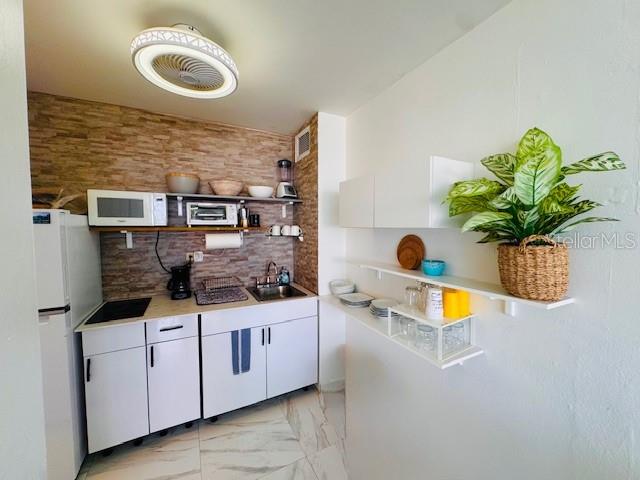 PLAYA AZUL III - Residential