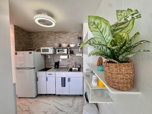 PLAYA AZUL III - Residential