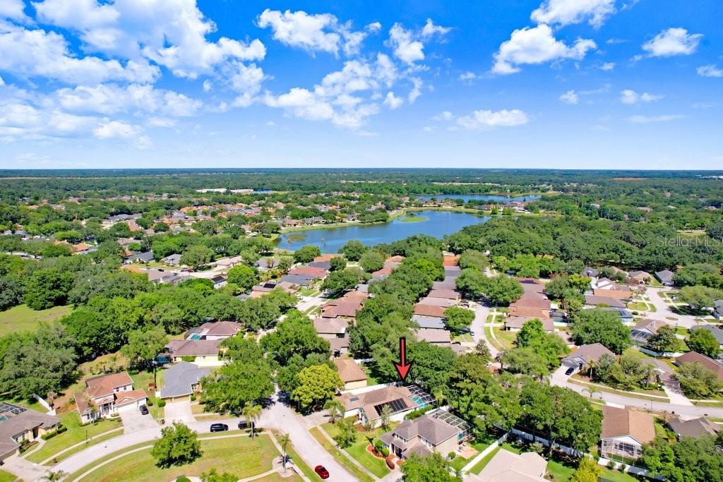 TWIN LAKES - Residential