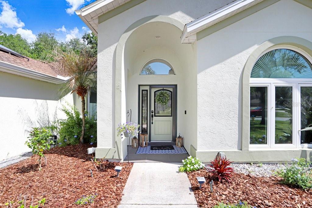 TWIN LAKES - Residential