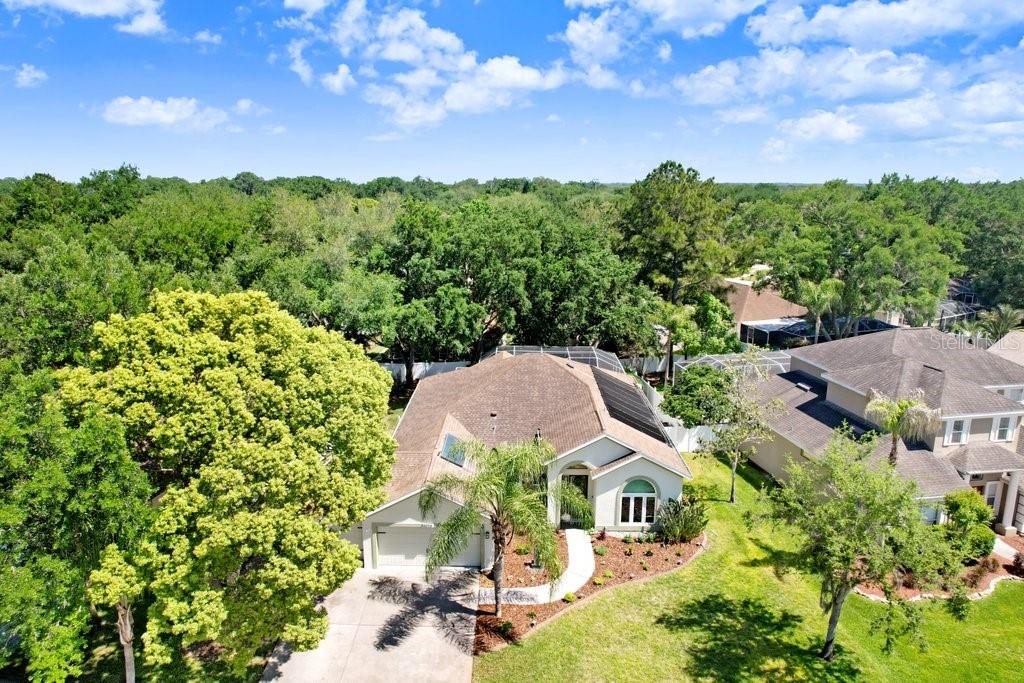 TWIN LAKES - Residential