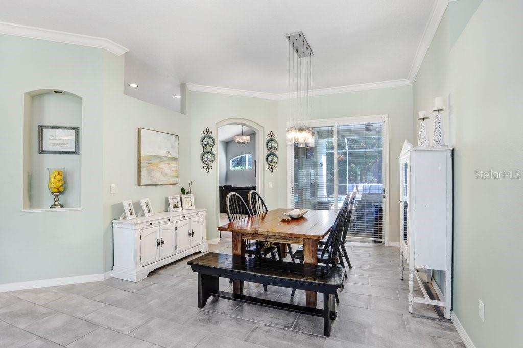 TWIN LAKES - Residential