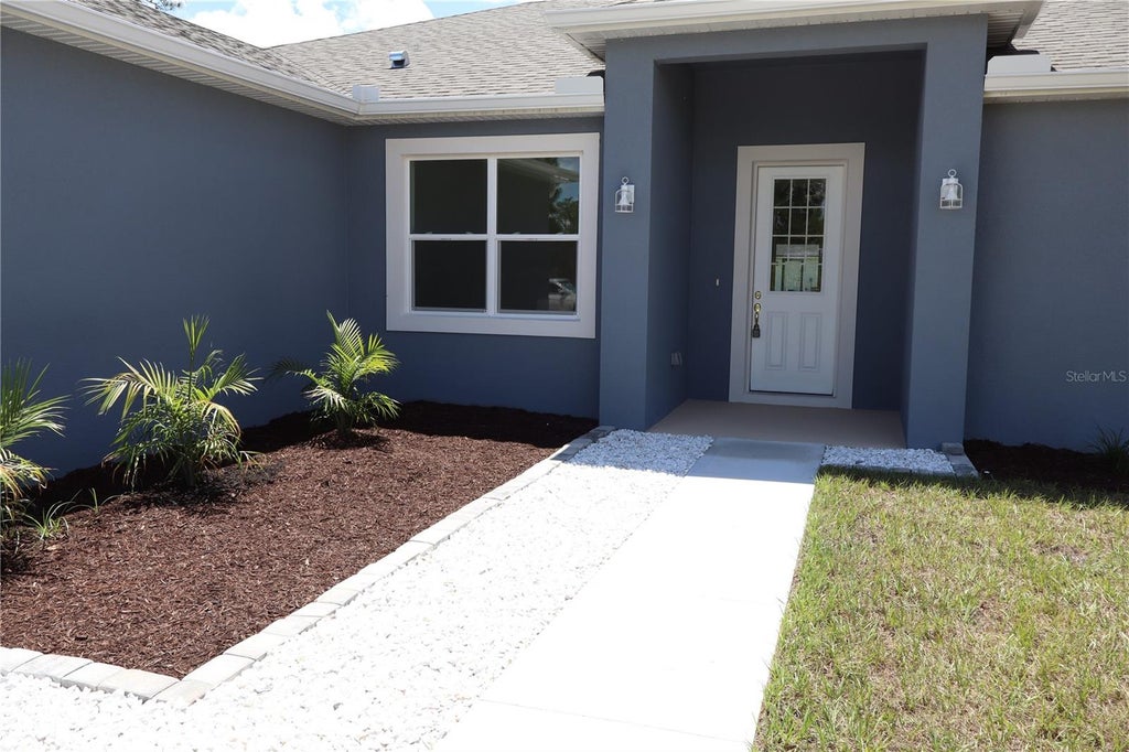 Photo of 324 Condor Avenue, Sebring, FL 33870 (MLS # S5156615)