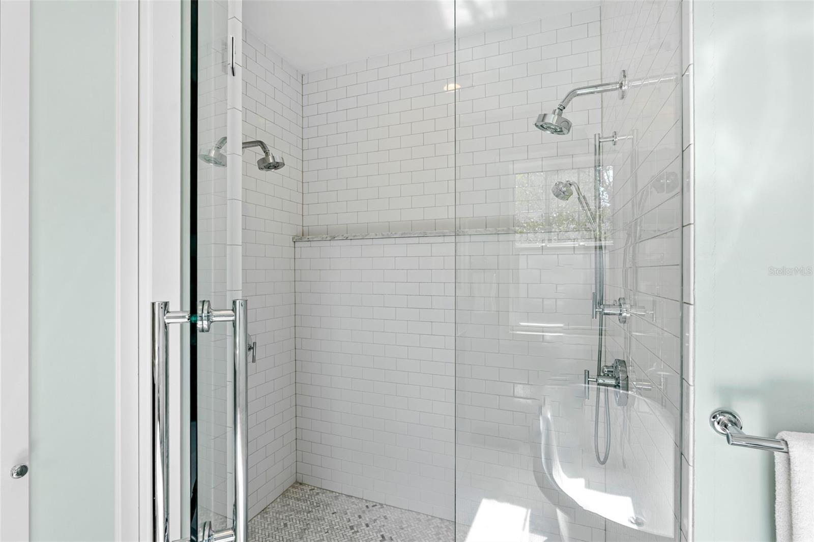 PARKLANDO #3 - Residential