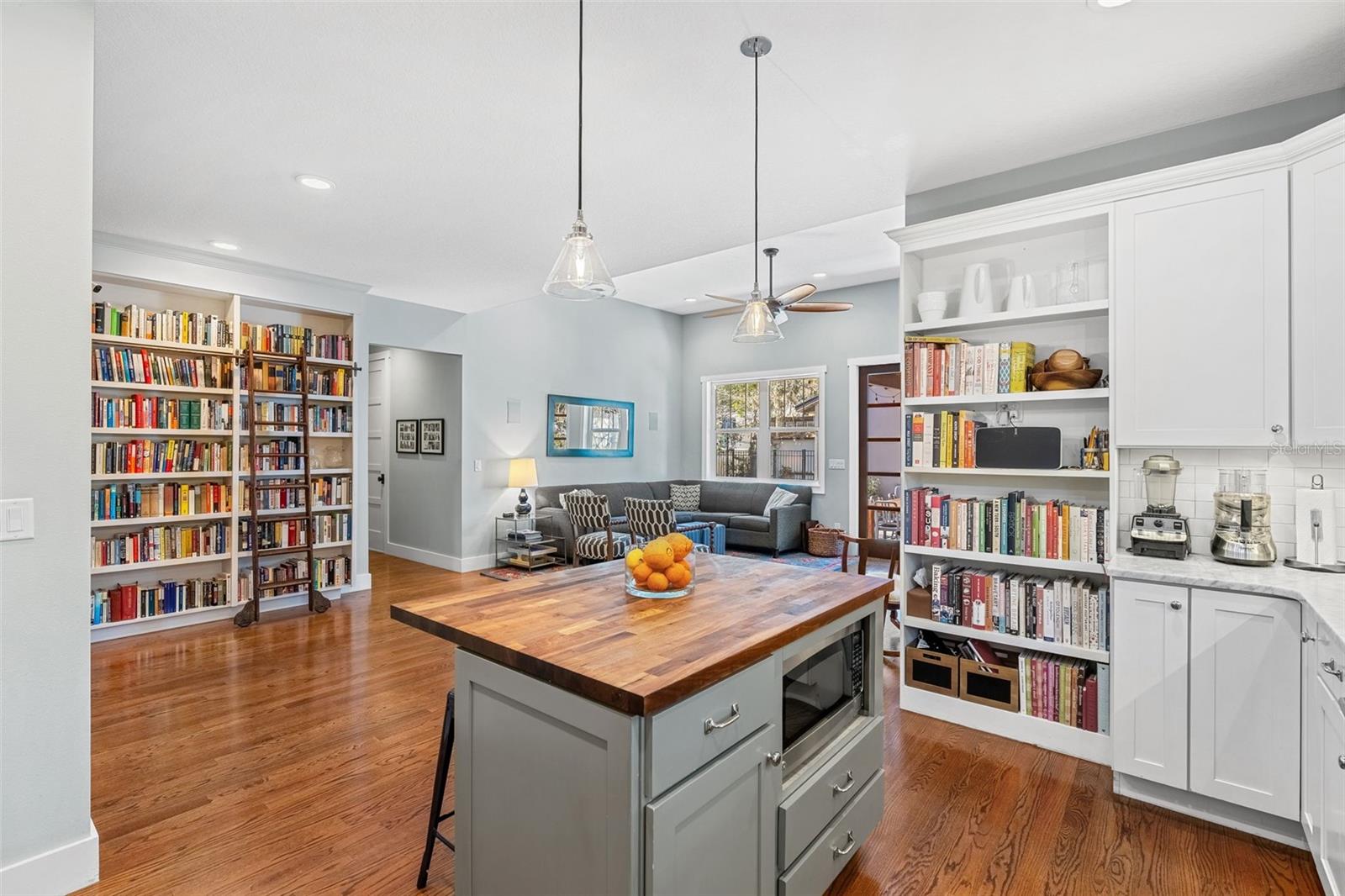 PARKLANDO #3 - Residential