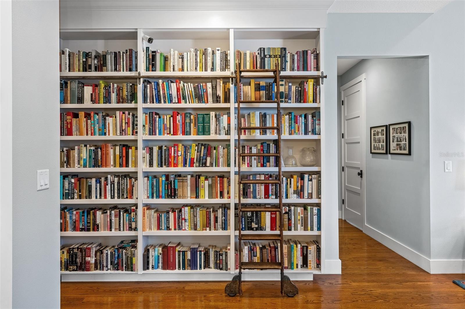 PARKLANDO #3 - Residential