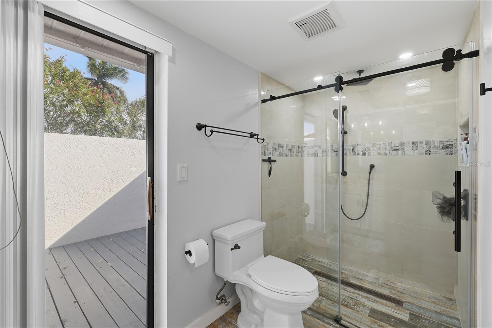 EAGLE RIDGE - Residential