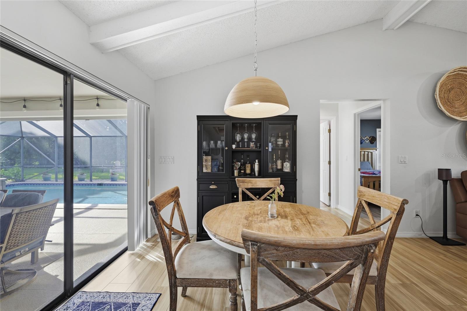 EAGLE RIDGE - Residential