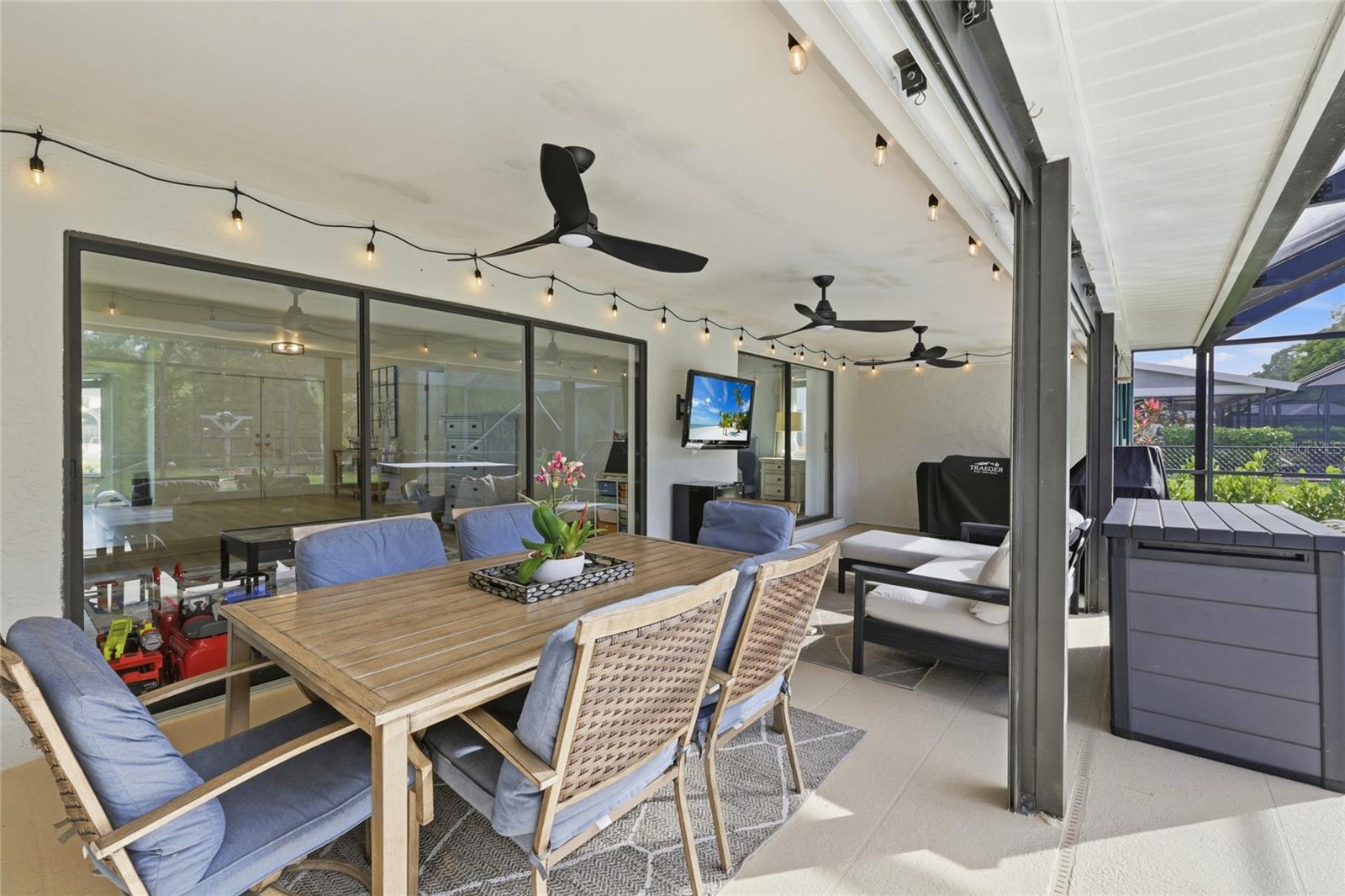 EAGLE RIDGE - Residential