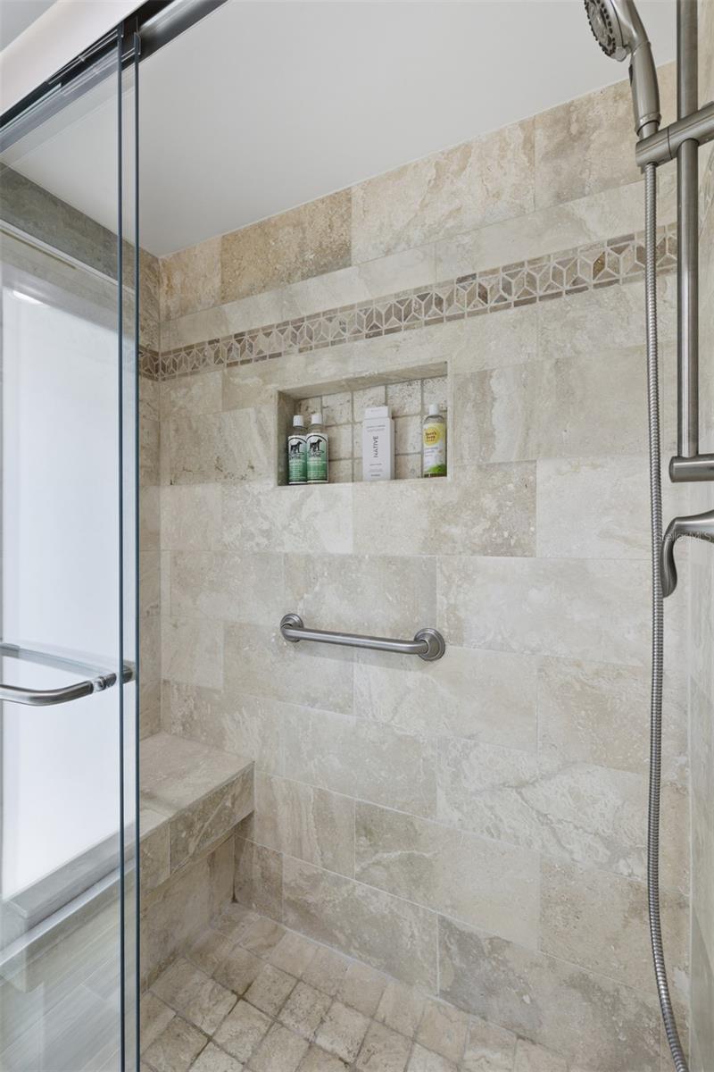 EAGLE RIDGE - Residential