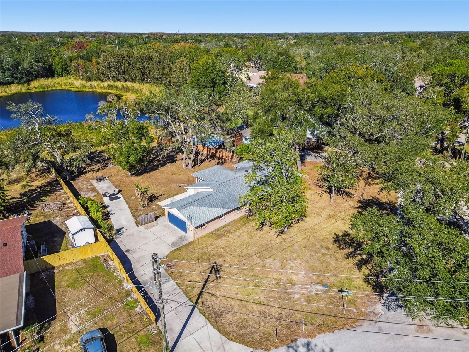 TAMPAS NORTH SIDE COUNTRY CLUB AREA UNIT - Residential