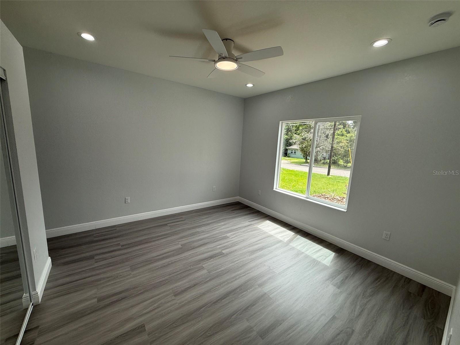 SHADY LAWN ESTATES - Residential