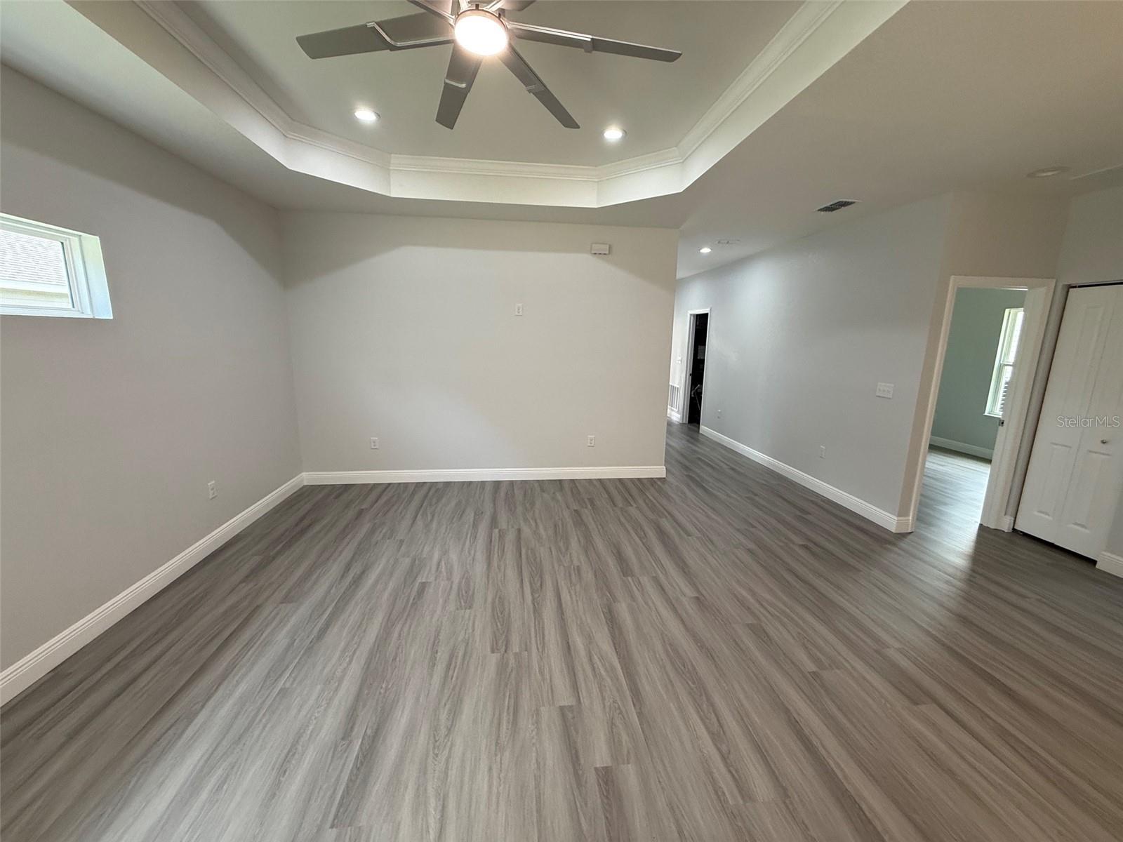 SHADY LAWN ESTATES - Residential