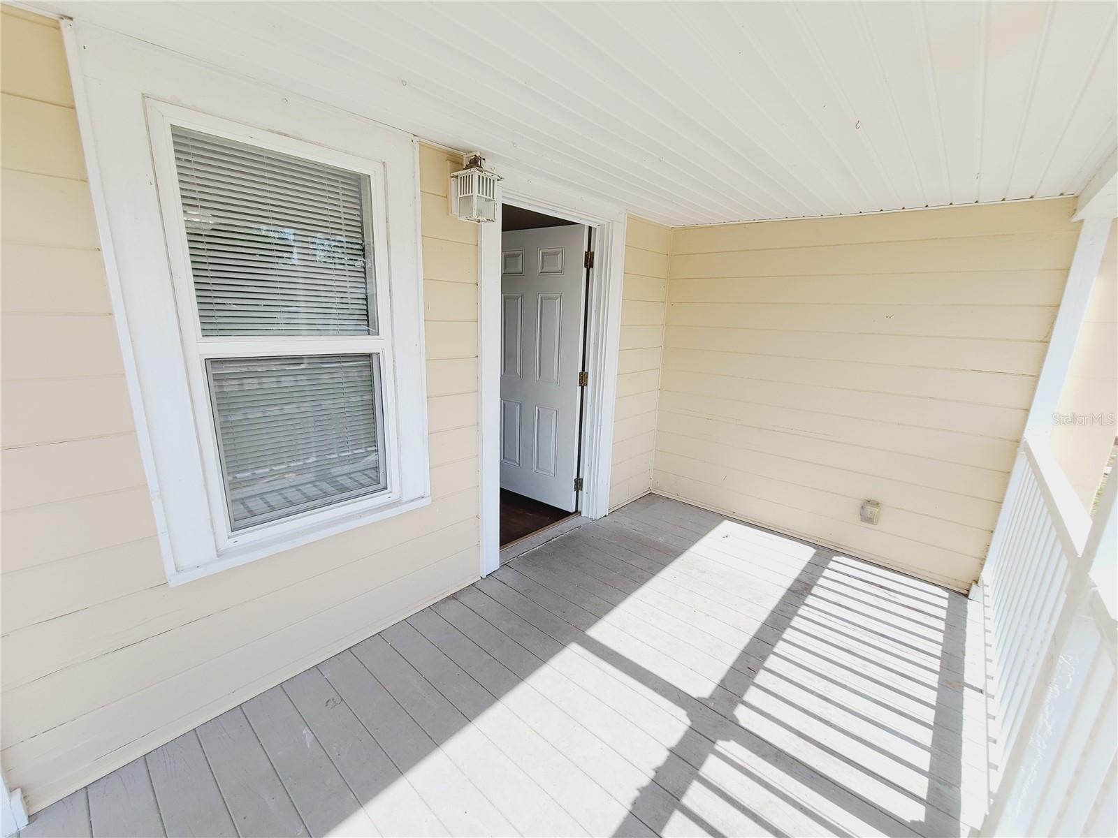 HALLS CENTRAL AVE 3 - Residential Lease