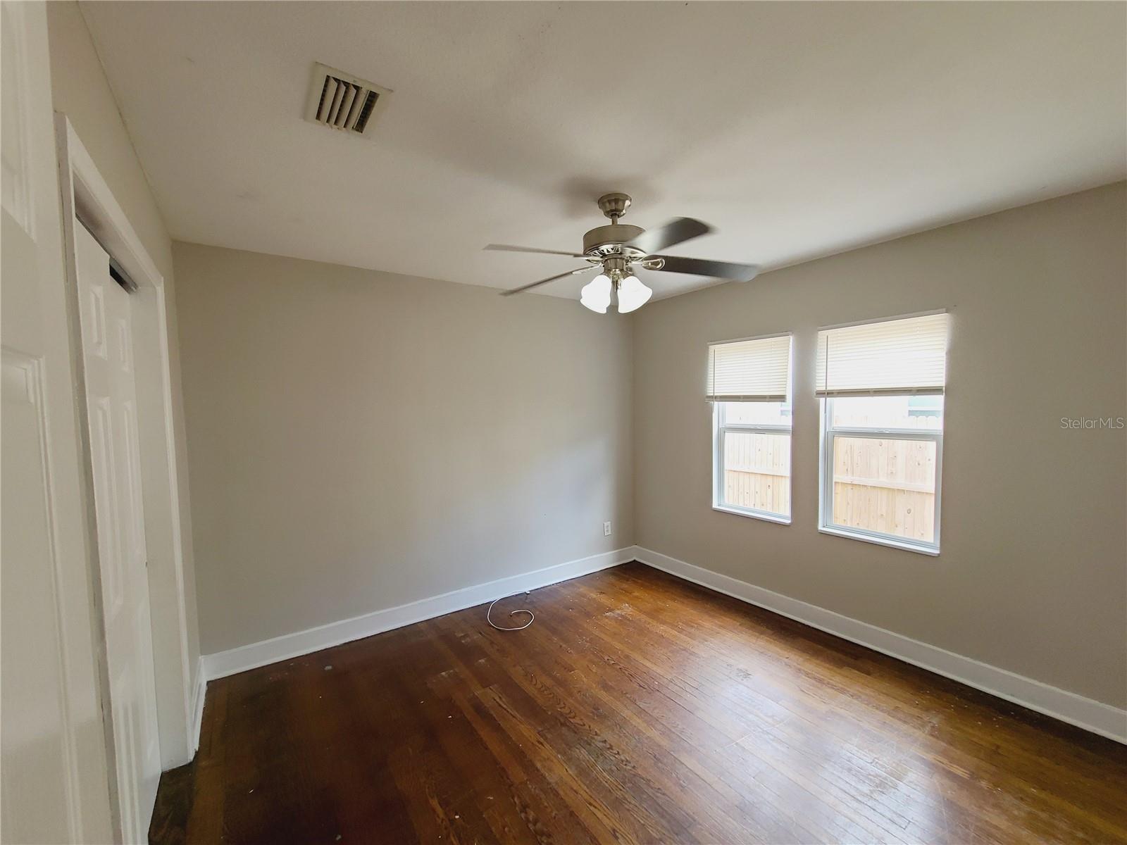 HALLS CENTRAL AVE 3 - Residential Lease