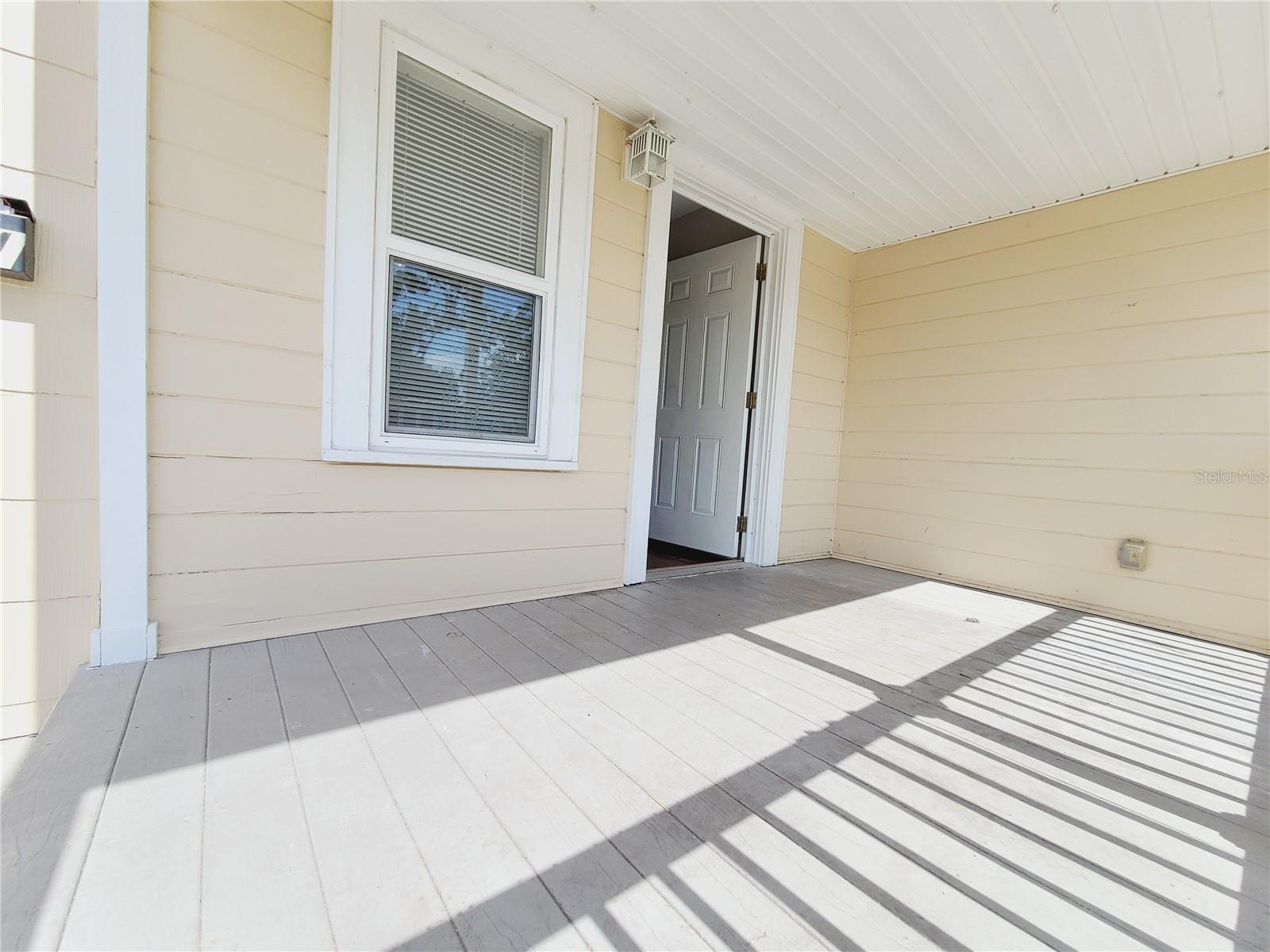 HALLS CENTRAL AVE 3 - Residential Lease