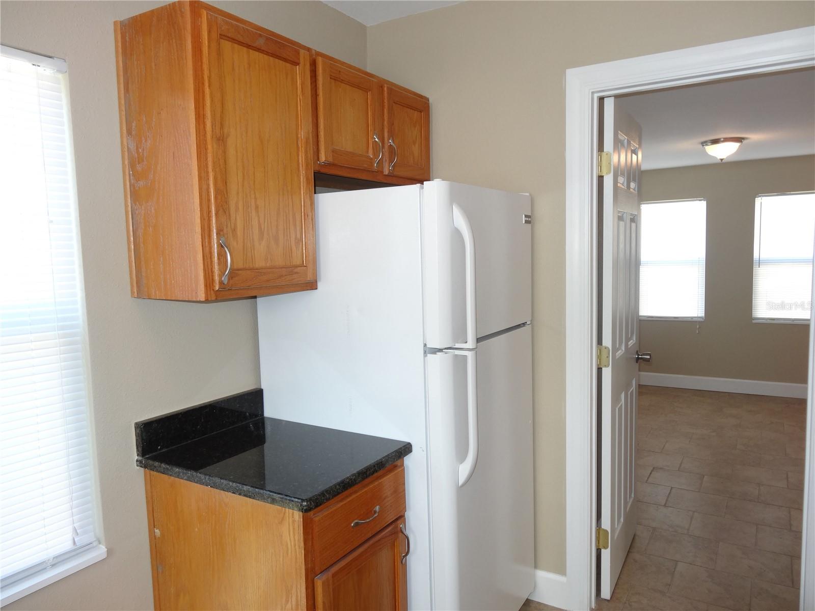 HALLS CENTRAL AVE 3 - Residential Lease