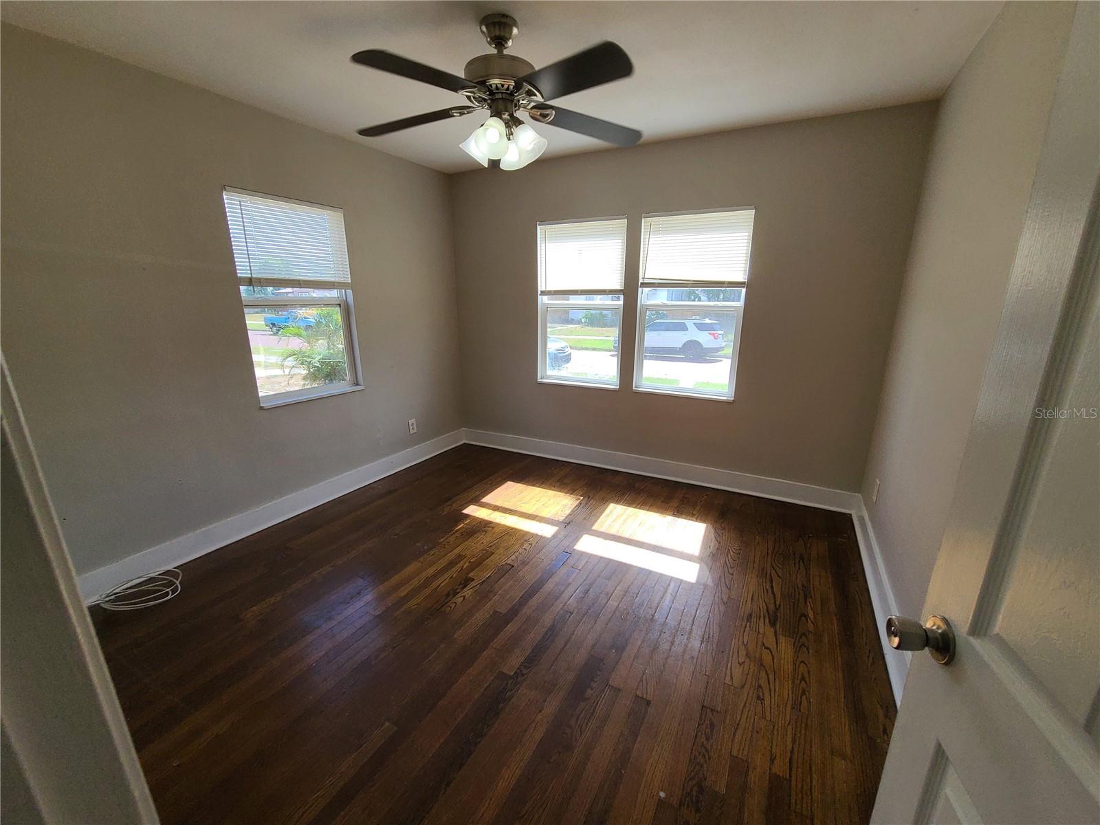 HALLS CENTRAL AVE 3 - Residential Lease