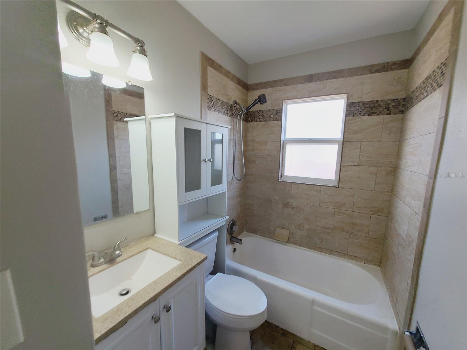 HALLS CENTRAL AVE 3 - Residential Lease