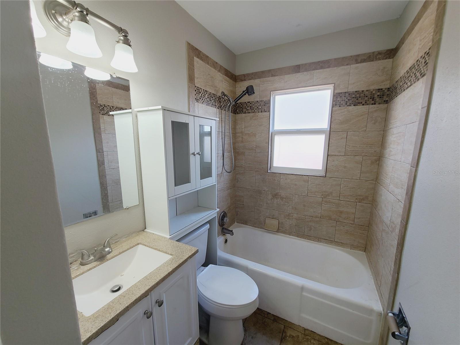 HALLS CENTRAL AVE 3 - Residential Lease