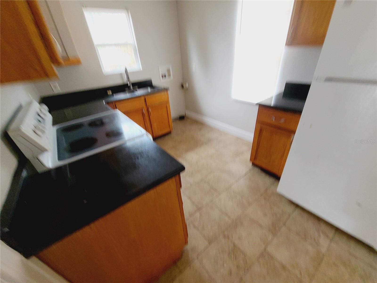 HALLS CENTRAL AVE 3 - Residential Lease