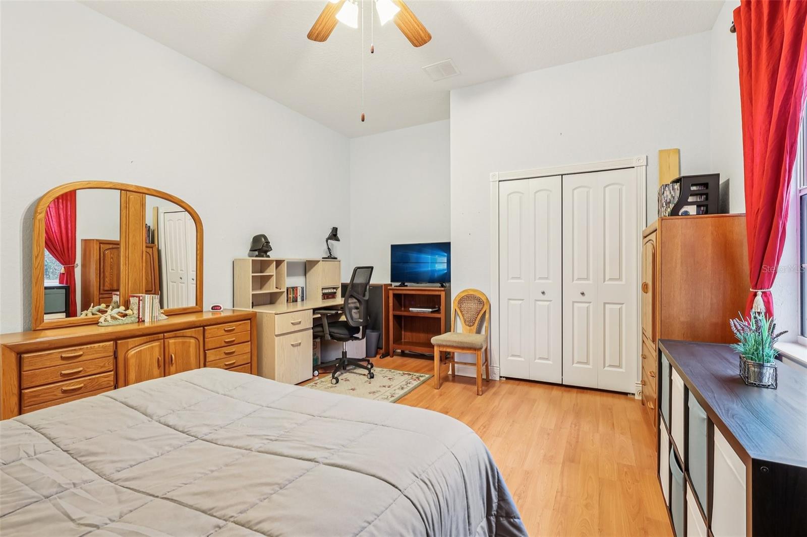 ROYAL TRAILS UNIT 01 - Residential