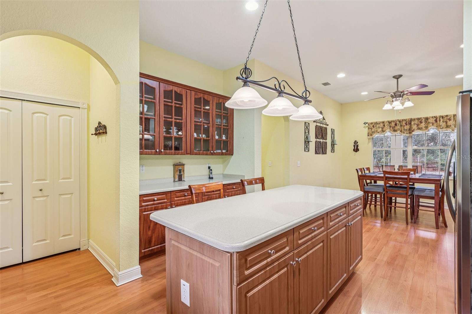 ROYAL TRAILS UNIT 01 - Residential