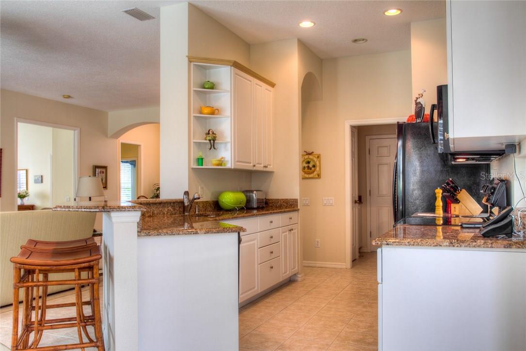 LENNOX GARDENS - Residential Lease